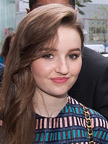 General knowledge about Kaitlyn Dever