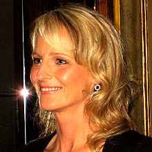 General knowledge about Helen Hunt