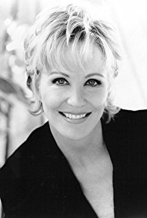 General knowledge about Joanna Kerns