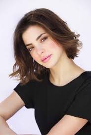 General knowledge about Gia Mantegna