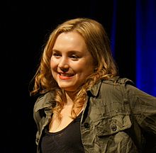 General knowledge about Rachel Miner