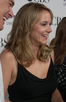 General knowledge about Megyn Price