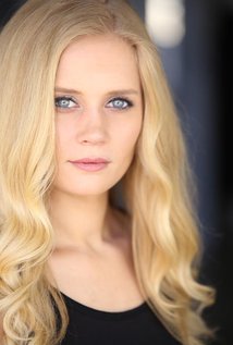 General knowledge about Carly Schroeder
