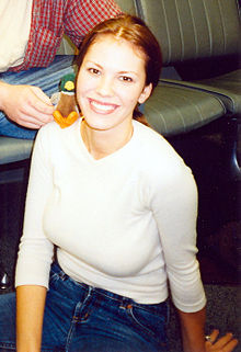 General knowledge about Nikki Cox