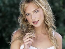 General knowledge about Arielle Kebbel