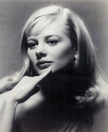 General knowledge about Shirley Knight