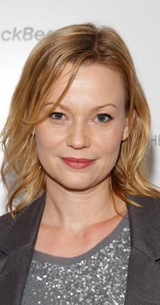 General knowledge about Samantha Mathis