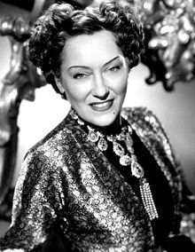 General knowledge about Gloria Swanson