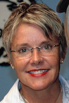 General knowledge about Amanda Bearse