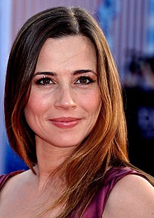General knowledge about Linda Cardellini